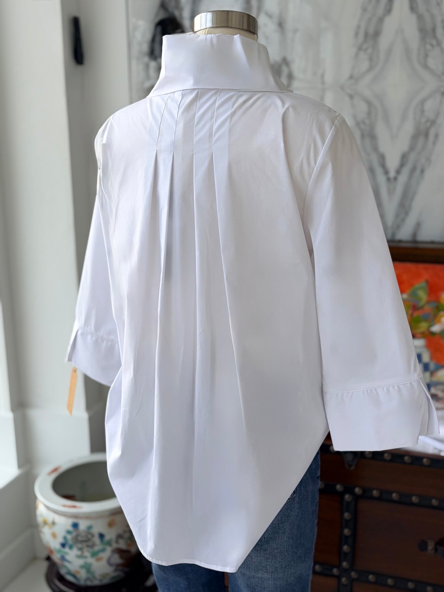 Crisp Aline Button Down with Oversized Peter Pan Collar