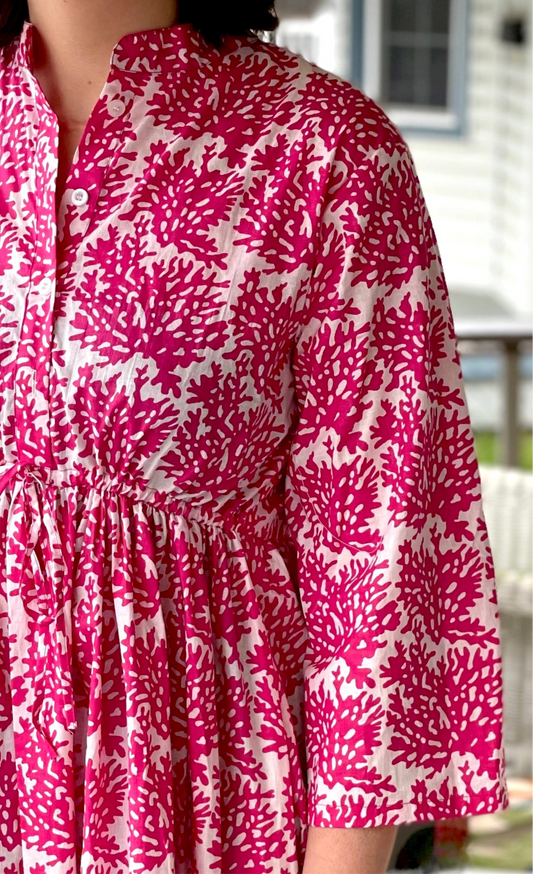 Signature Sandy Cinch Dress with 3/4 Sleeve in Pink Coral